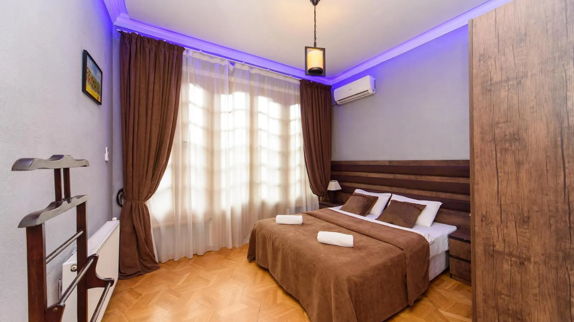Gio'S Apartment Тбилиси