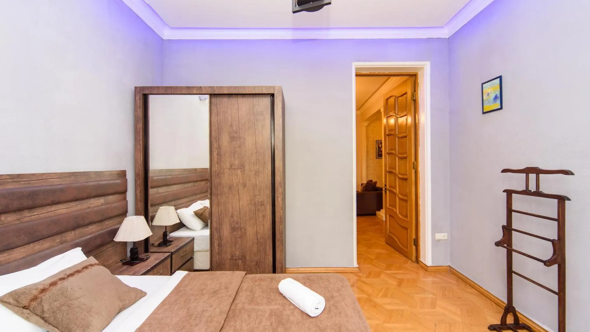Gio'S Apartment Тбилиси