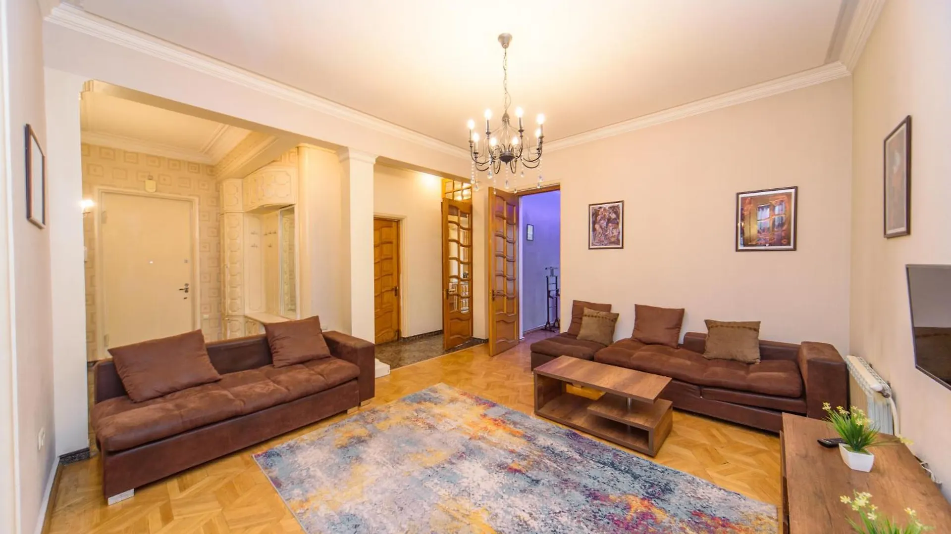 Gio'S Apartment Тбилиси Грузия