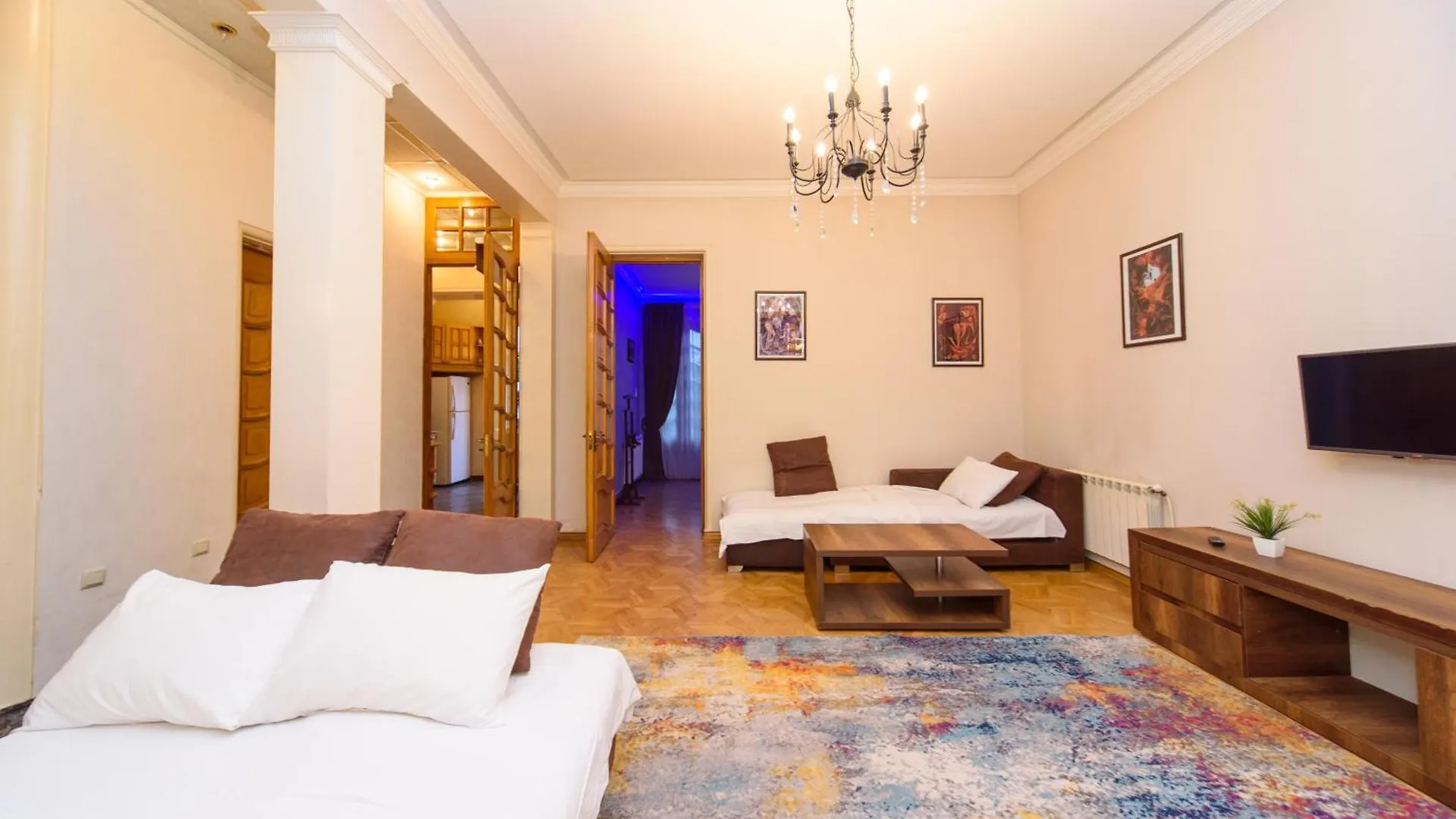 Gio'S Apartment Тбилиси