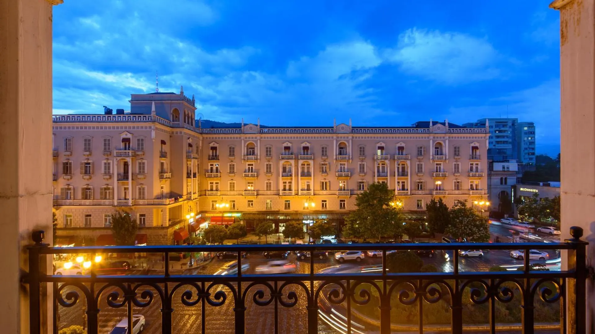 Gio'S Apartment Тбилиси