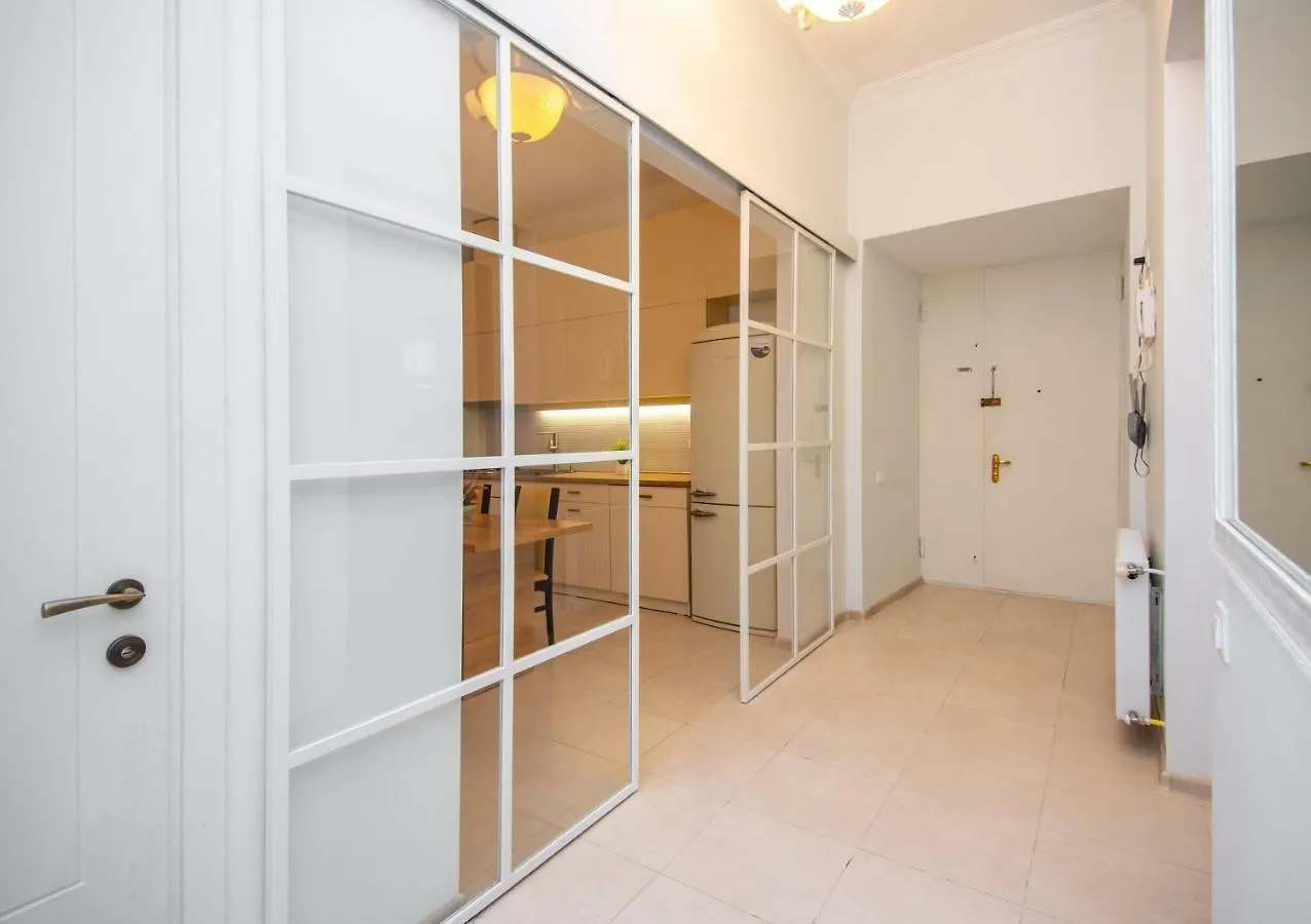 Gio'S Apartment Тбилиси 0*,  Грузия