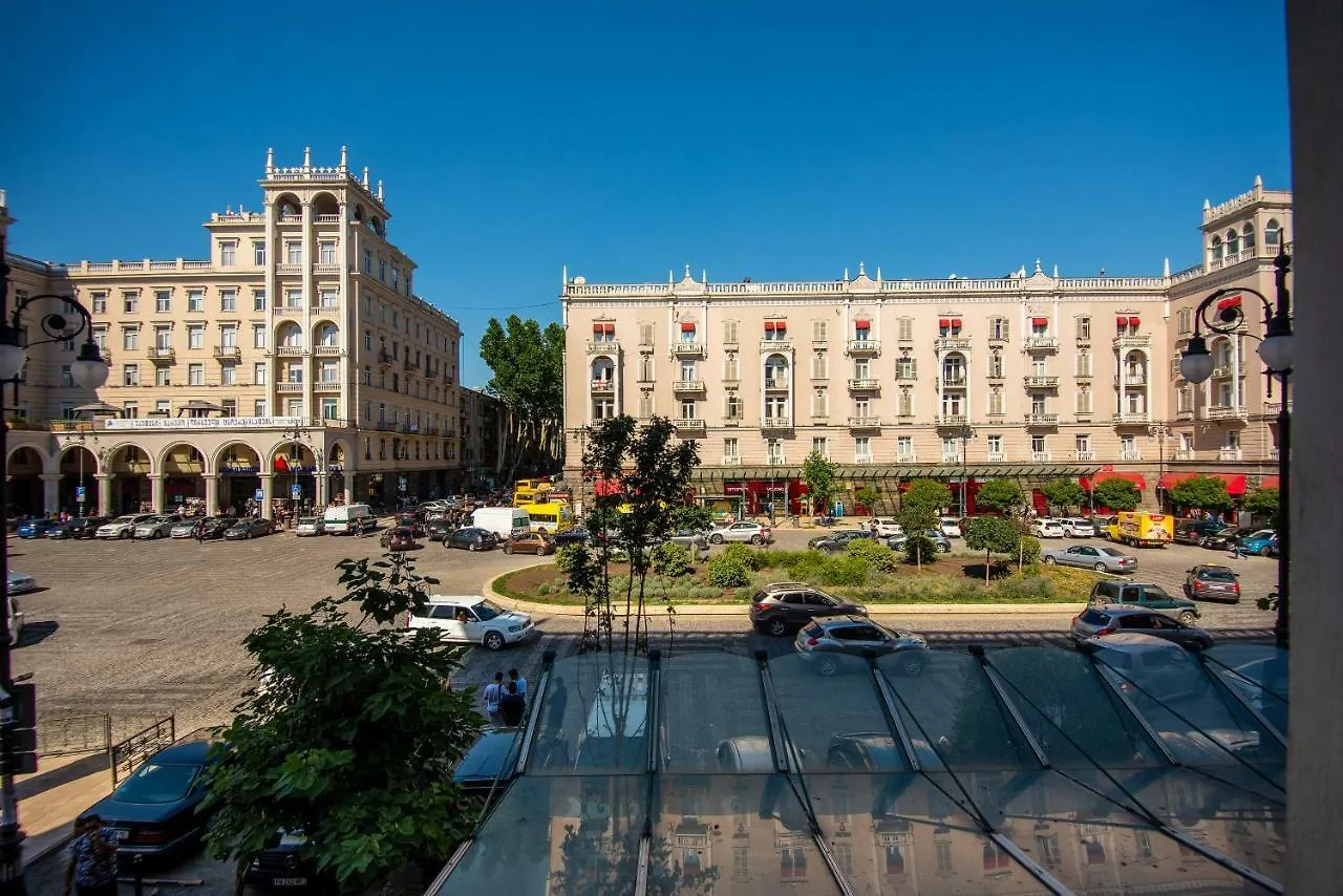 Gio'S Apartment Тбилиси Грузия